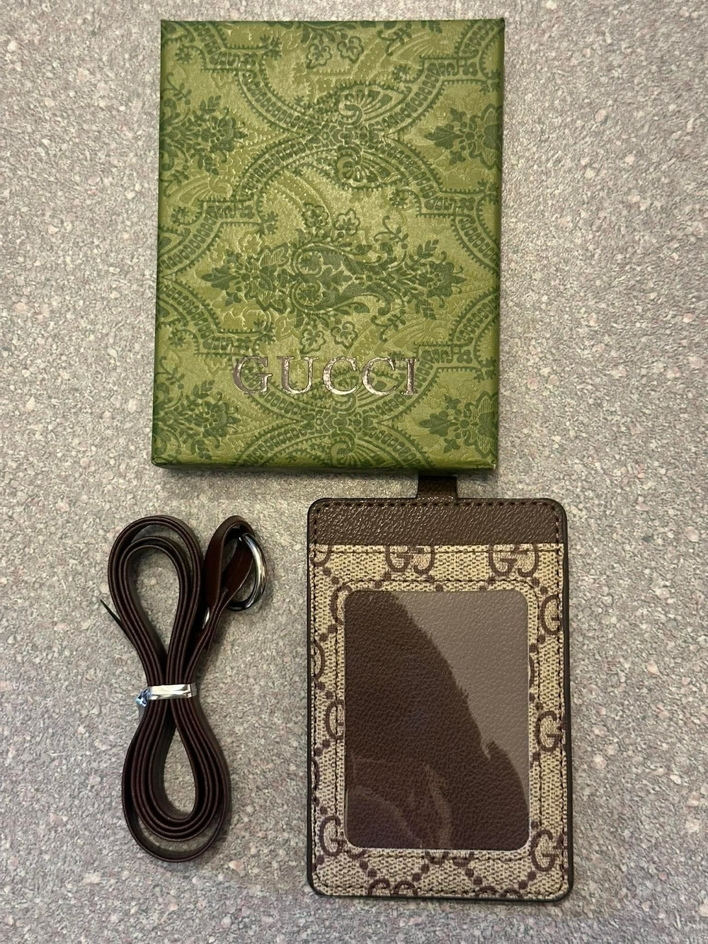 Beige Brown GG Supreme Card Holder with Gold Double G - Picture 2 of 2